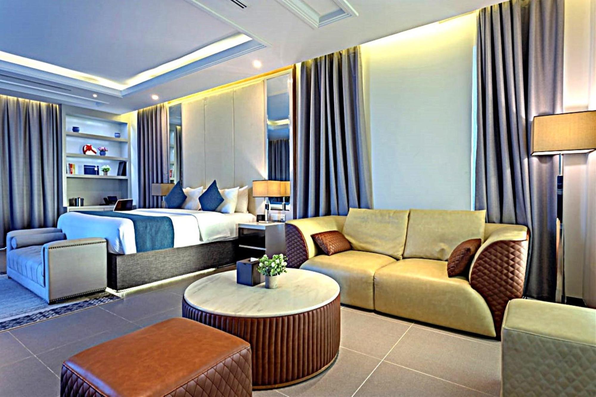 Castle Bayview Resort & Spa Kâmpôt Zewnętrze zdjęcie