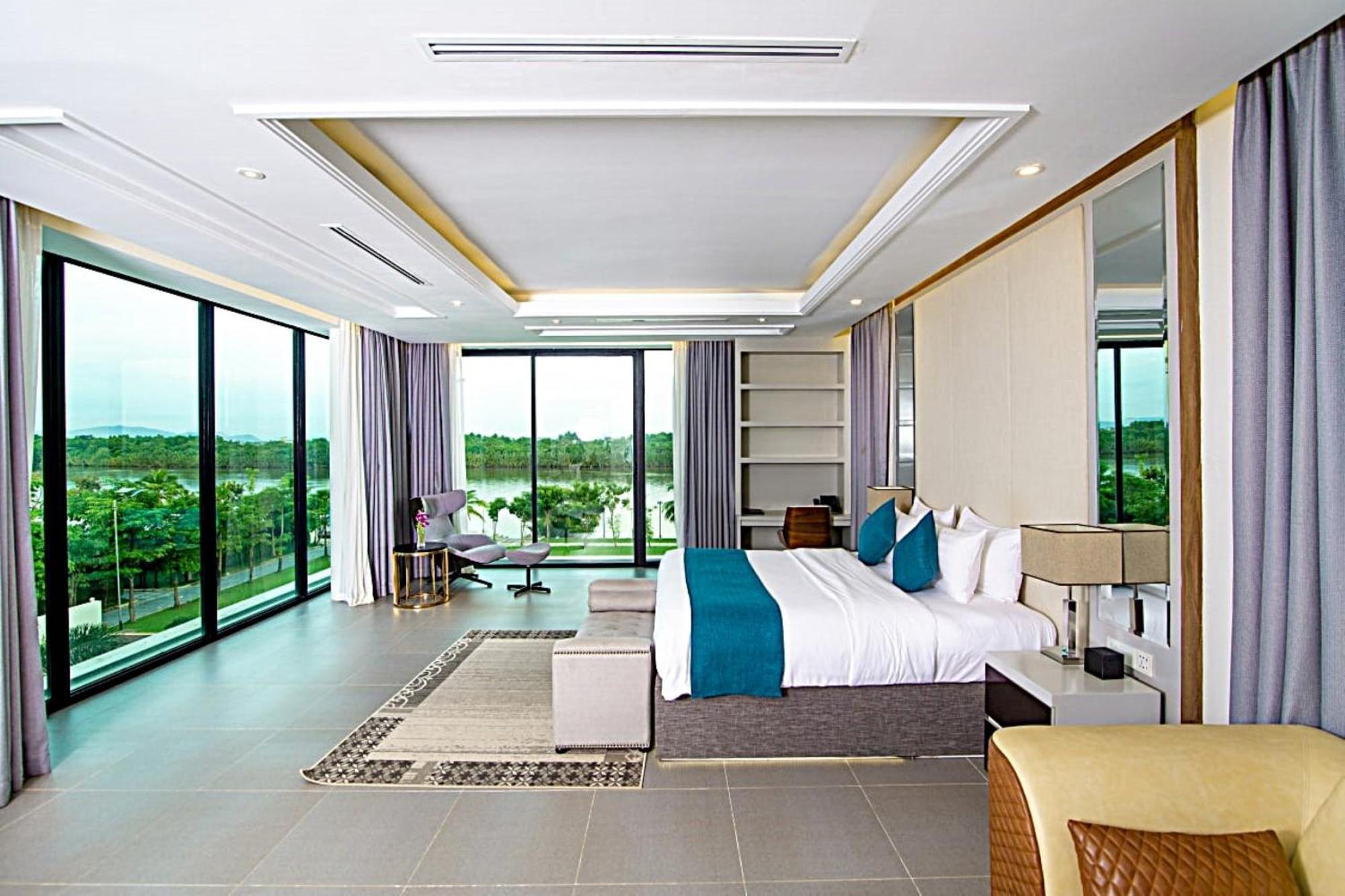 Castle Bayview Resort & Spa Kâmpôt Zewnętrze zdjęcie
